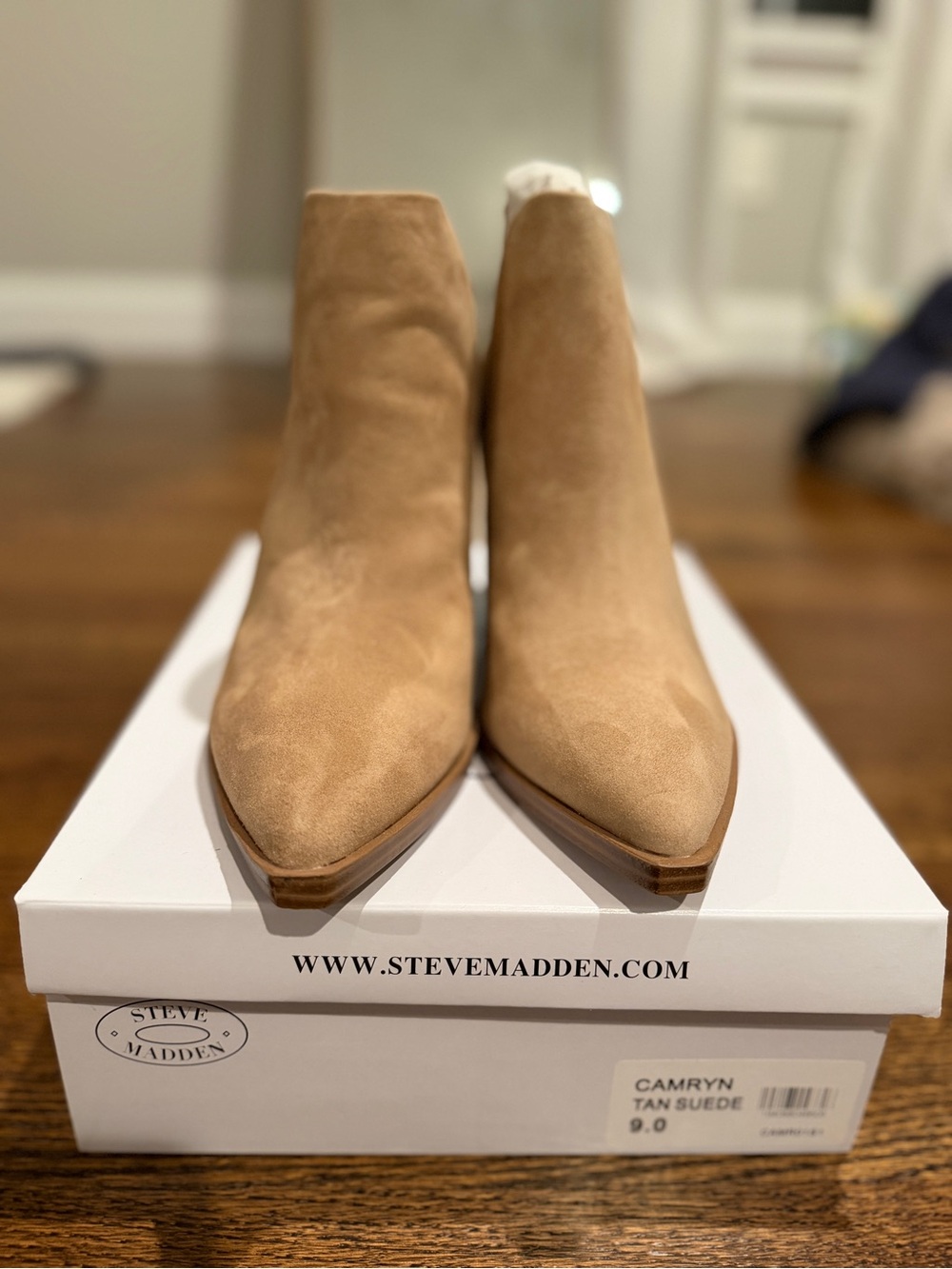 NEW! Steve Madden Camryn Suede Pointed Toe Ankle Booties